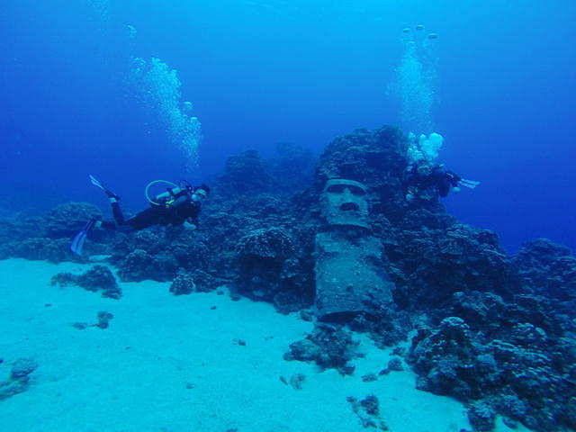 Mike Rapu Dive Center - Dive Center in Chile
